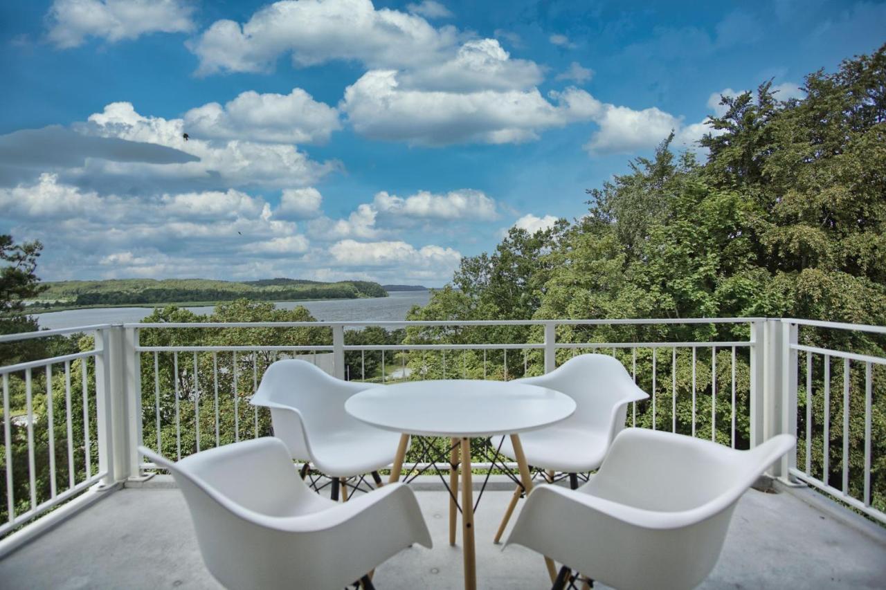 Moderne Ferienwohnung Mit Balkon, Meerblick - Ferienresidenz Zwei Boddenfewo 1-5 Lietzow Zewnętrze zdjęcie