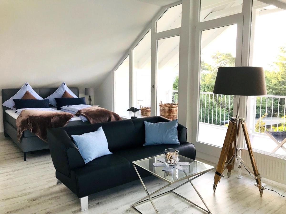 Moderne Ferienwohnung Mit Balkon, Meerblick - Ferienresidenz Zwei Boddenfewo 1-5 Lietzow Zewnętrze zdjęcie
